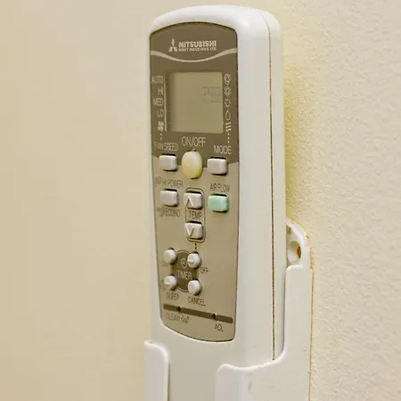 Barcelona City Apartment ברצלונה