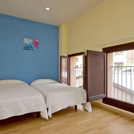 Barcelona City Apartment * ברצלונה