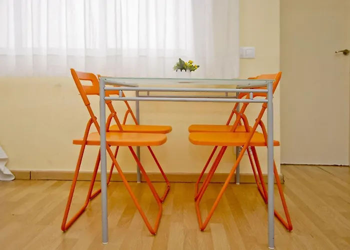 Barcelona City Apartment Apartment *