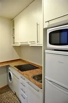 Barcelona City Apartment Apartment *